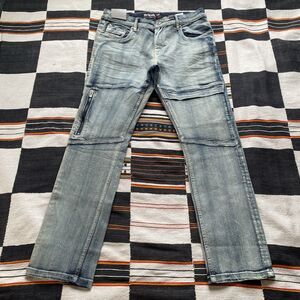 NWT Ecko Unltd Light Wash Denim Jeans. Streetwear. Casual. Size 34. Unisex.